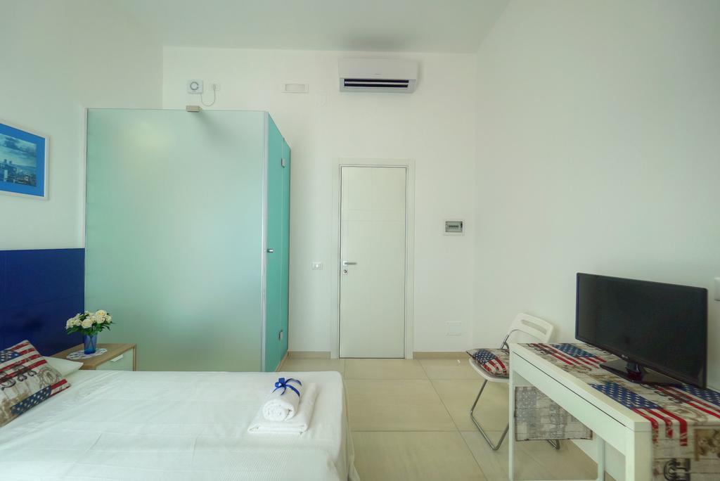 Dall'Architetto Formia Bagian luar foto